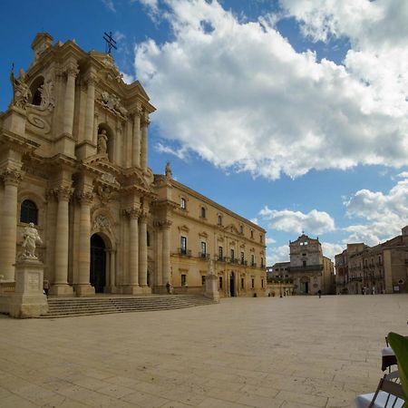 La Terrazza Sull'Antico Mercato Di Ortigia Syracuse Exterior photo