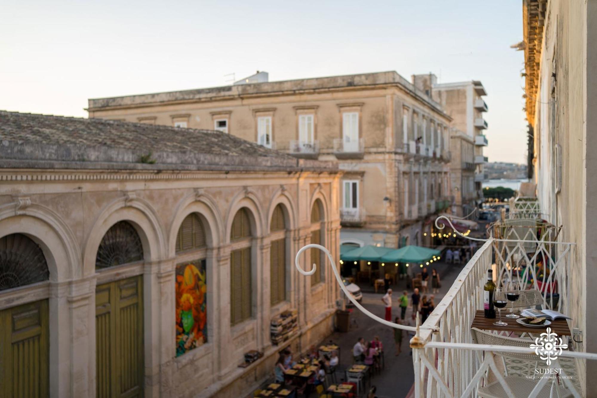 La Terrazza Sull'Antico Mercato Di Ortigia Syracuse Exterior photo