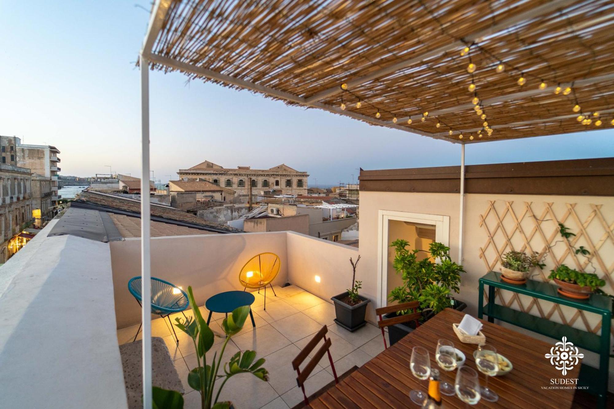 La Terrazza Sull'Antico Mercato Di Ortigia Syracuse Exterior photo